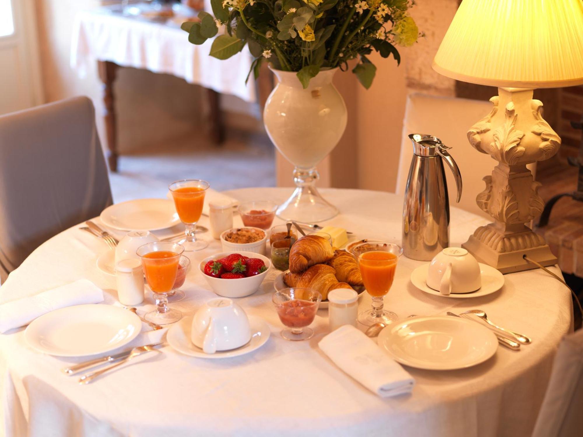 Bed and Breakfast Les Demeures De Marie Pace  Екстер'єр фото